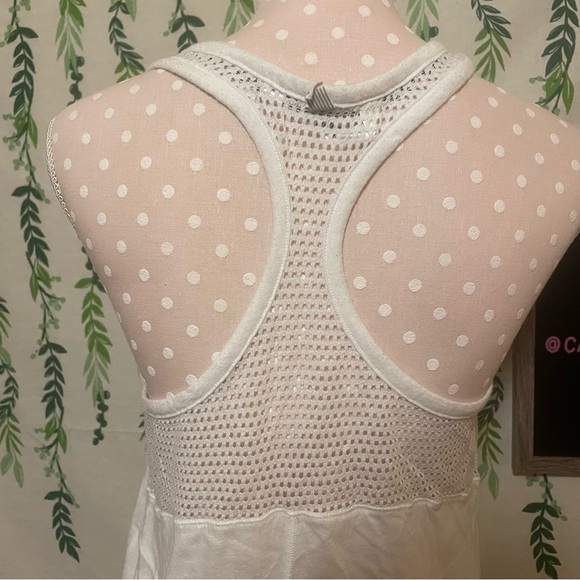 Size M Victoria’s Secret White Racerback Tank Top “Be My Swole Mate ❤️” A2 - Picture 4 of 4